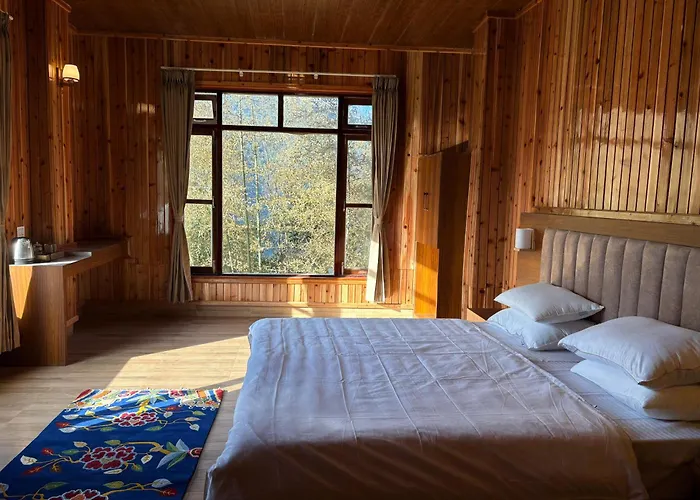 Gangtey Himalayan Suites